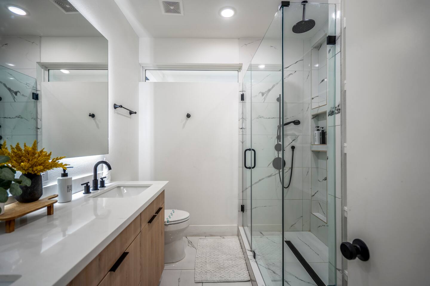 Nestled Nook Studio #3 @ East End Revitalized