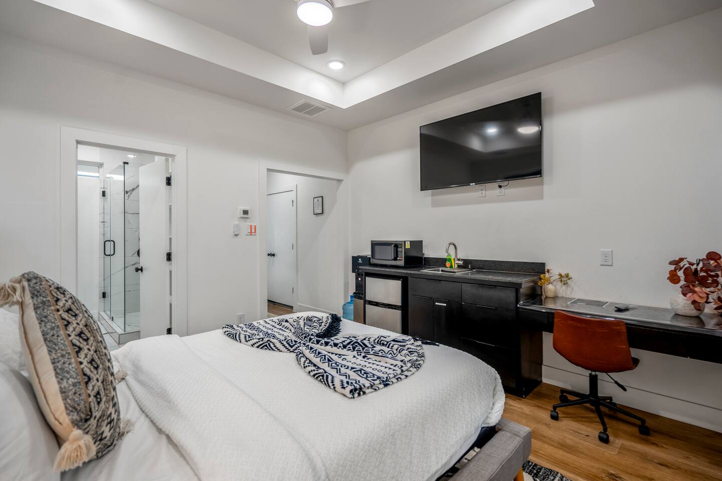 Nestled Nook Studio #3 @ East End Revitalized