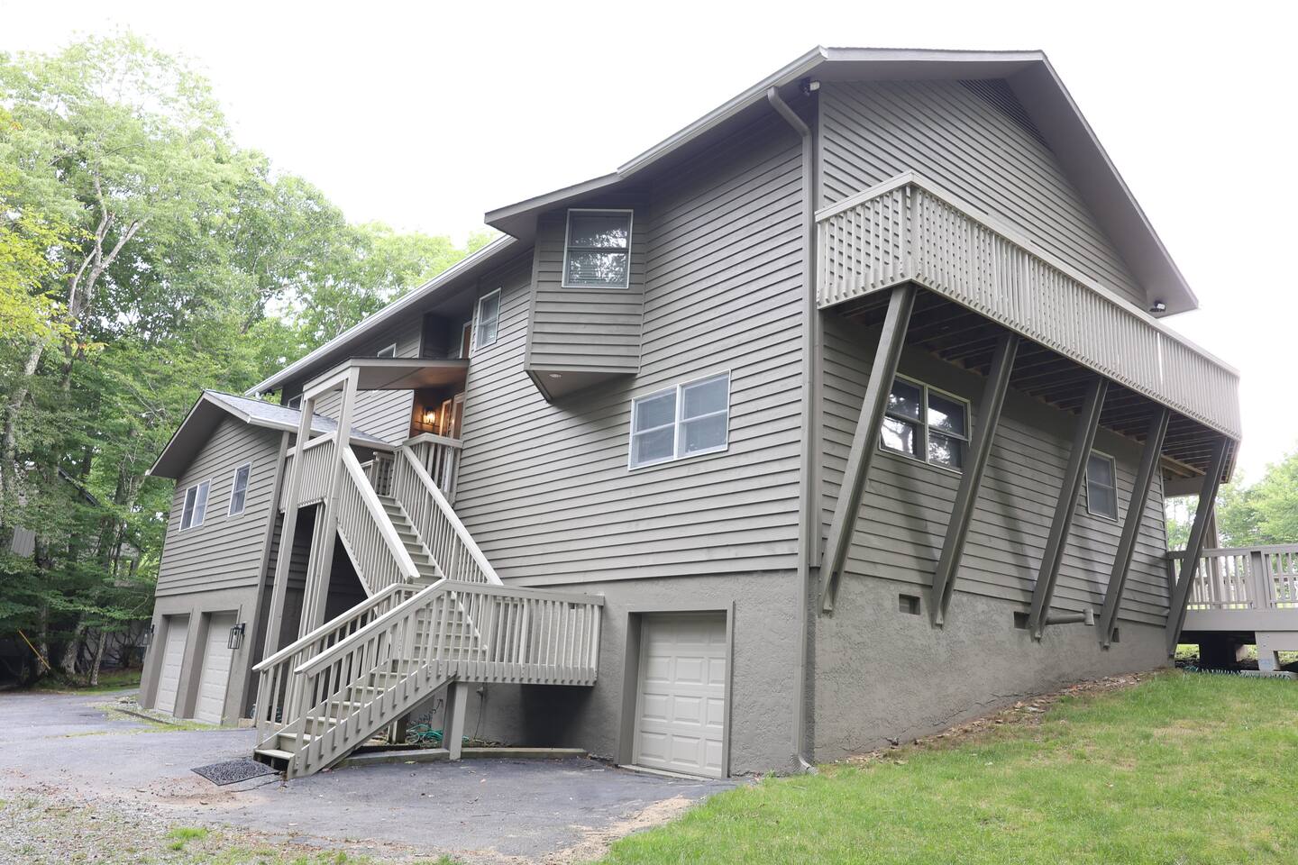 Beech Mountain Spa and Mountain Retreat