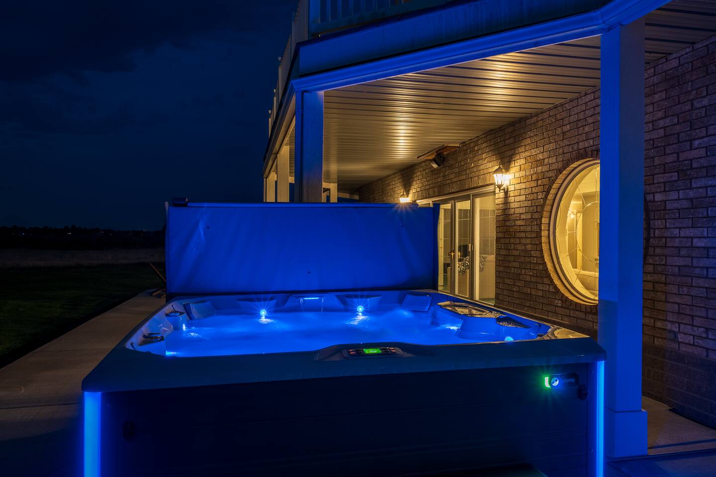 Canyon Rim, Privacy, Hot-Tub, Theater, Relaxation!