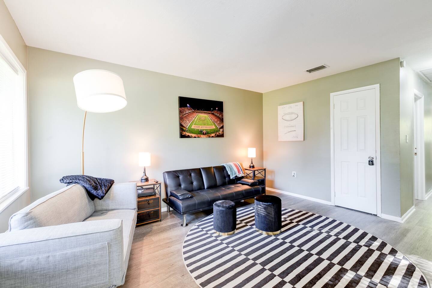 Walking distance to USM_Heart of Hattiesburg!