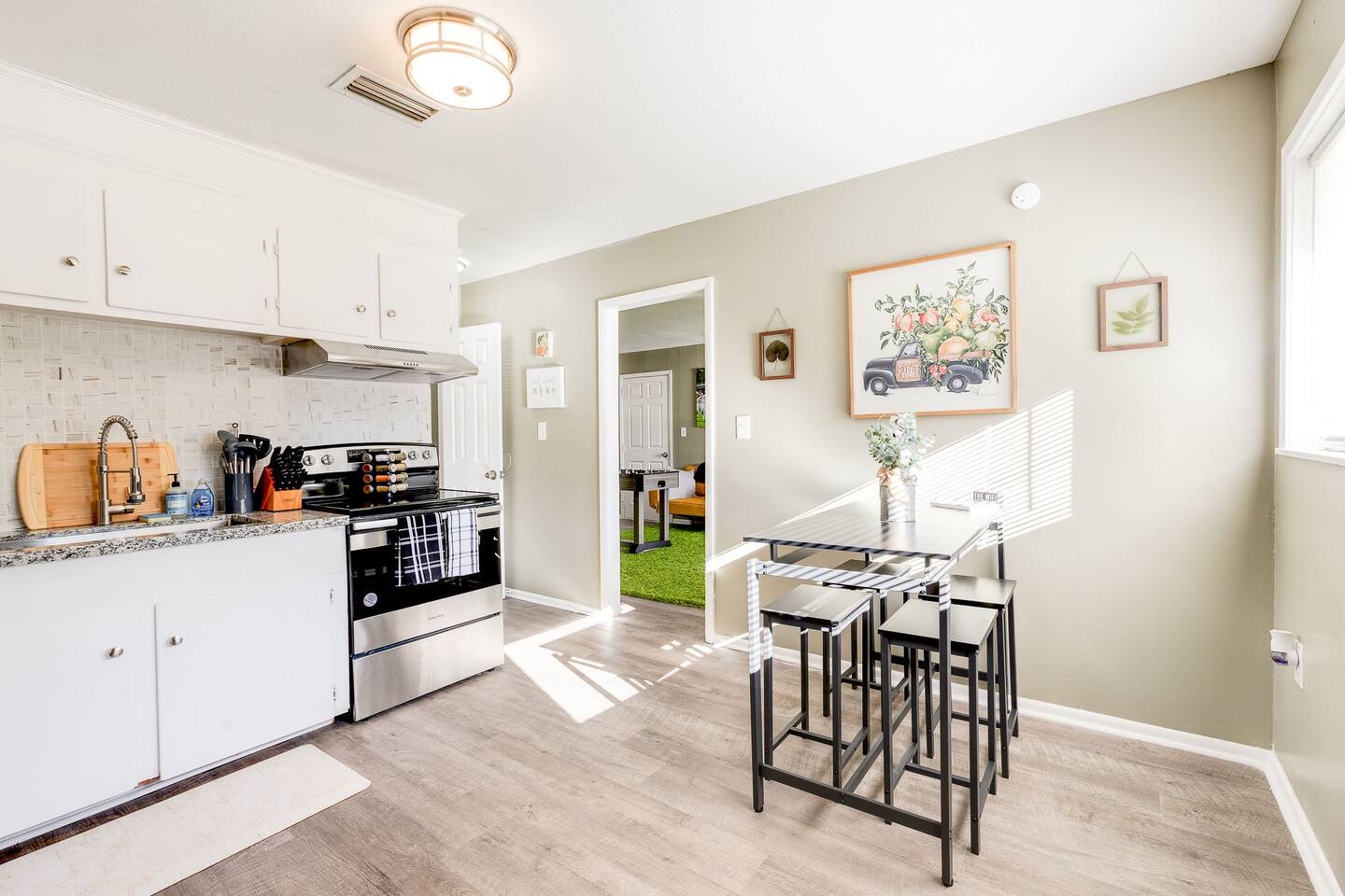 Walking distance to USM_Heart of Hattiesburg!