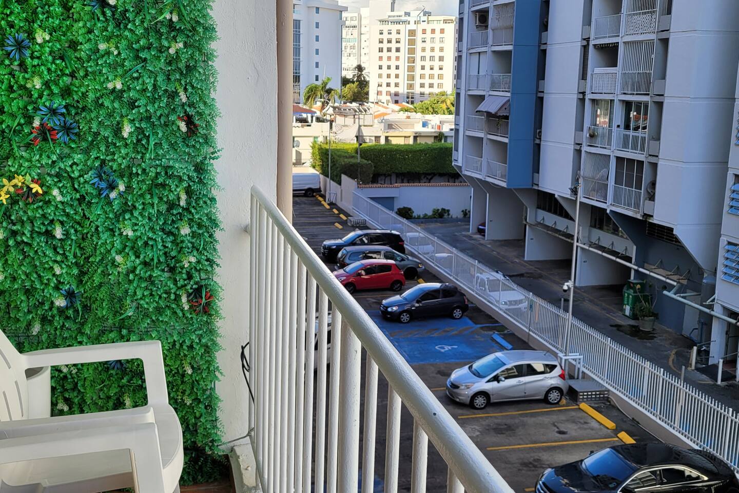 Isla Verde Studio Walk to Beach Free Parking Pool