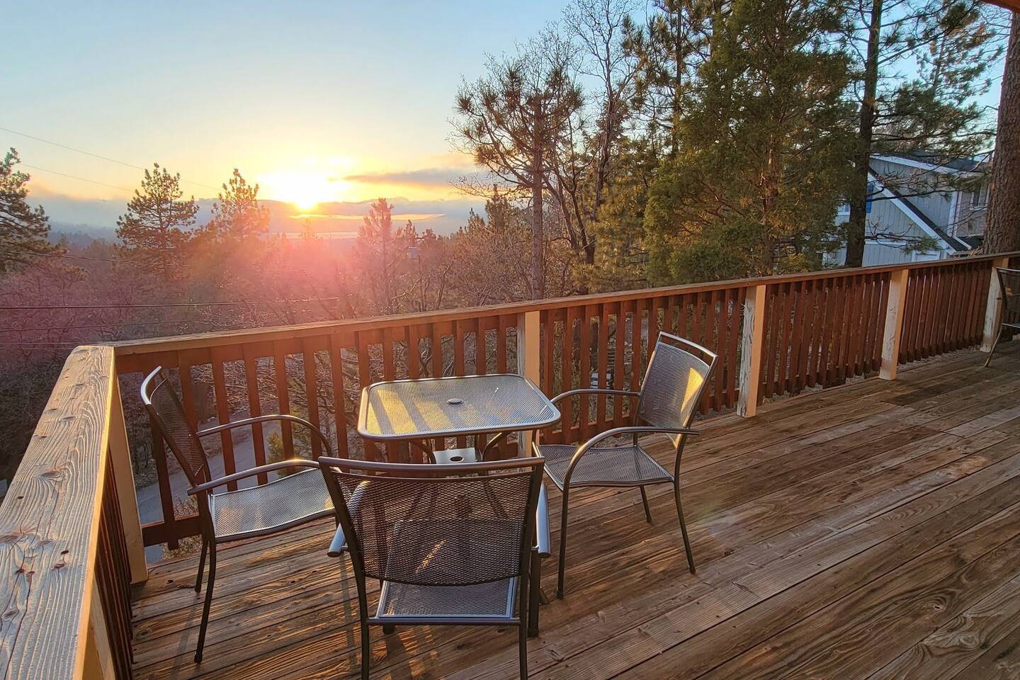 Lakeview Highland Manor (Canyon Crest)