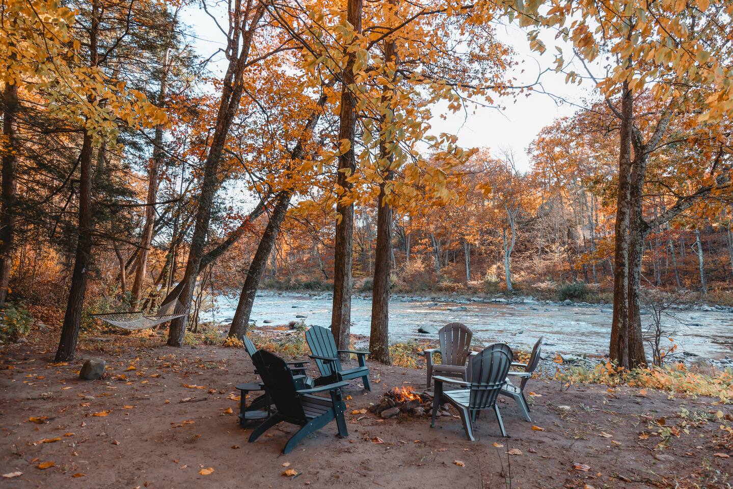 PerchCottages #13: Creek access + Sauna + Mt views