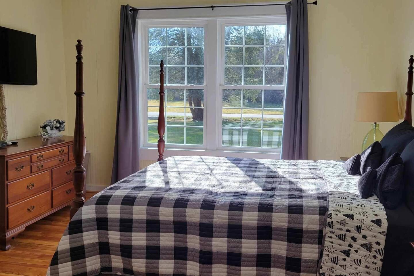 Restored 1900s Historic Home - Jonesboro, VA