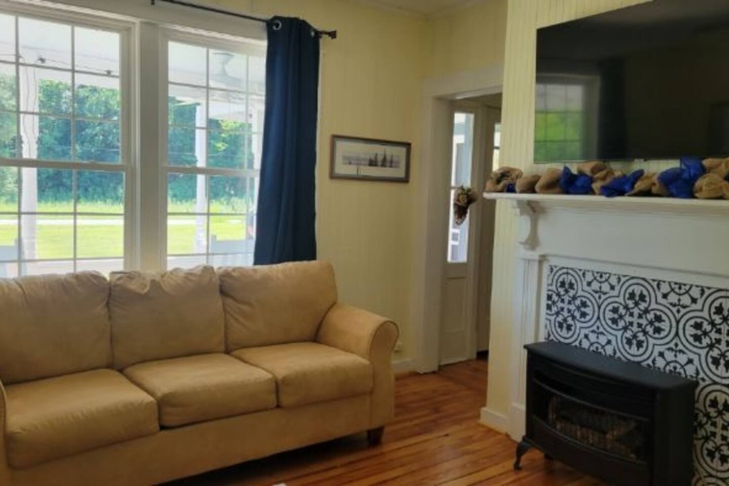 Restored 1900s Historic Home - Jonesboro, VA