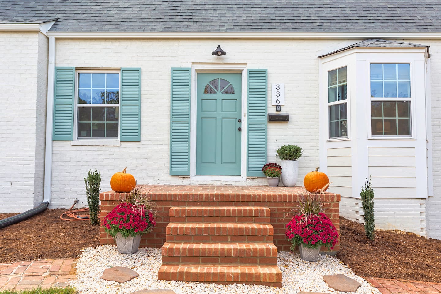 Radiant Home in Graham – Garden Views | BBQ Grill