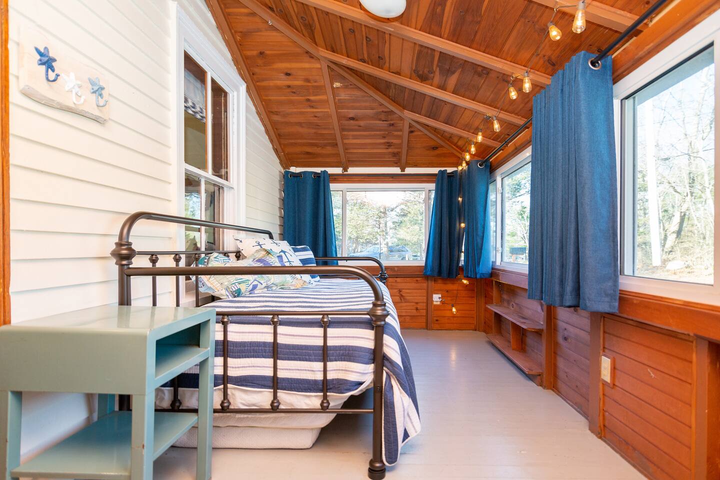 Antique Cottage|PRIVATE SAUNA|Beach|Firepit+Grill