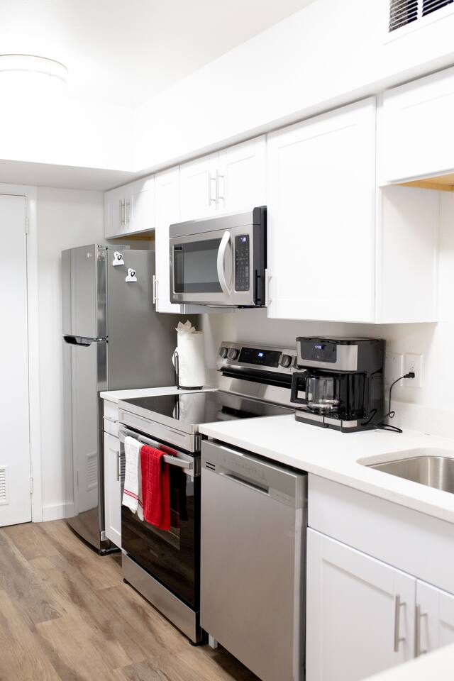 2BR Furnished Near UAMS & Children's Hosp