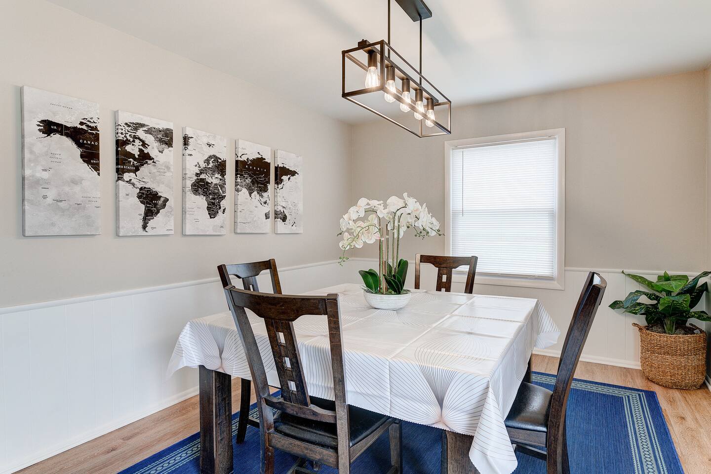 Modern Comfort 3BR in Waukesha