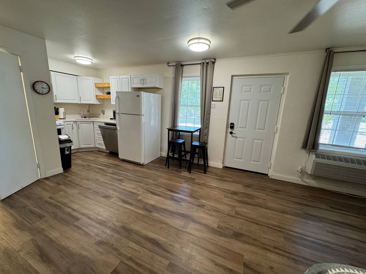 5-Min to UAMS | Studio Apt Ideal Extended Stay