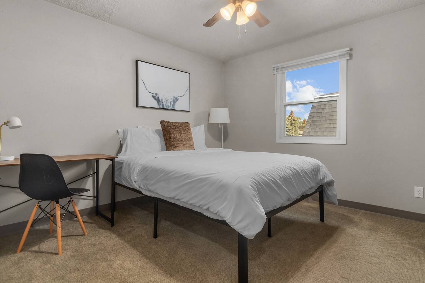 Furnished 2BR w/ Garage | Appleton WI