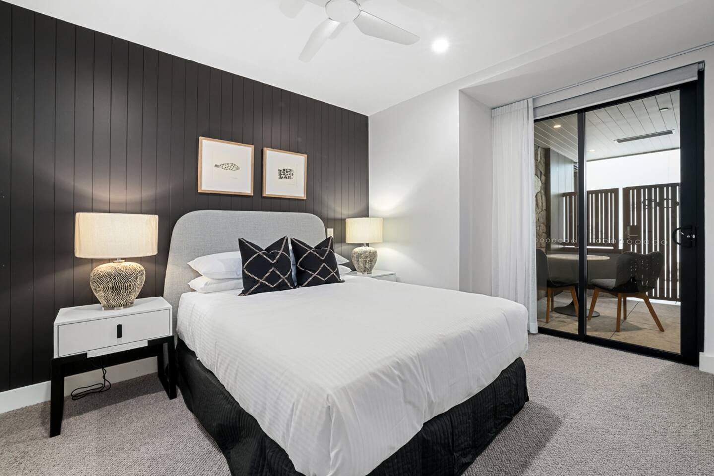 Executive 1 bed opposite Long Reef Golf Course