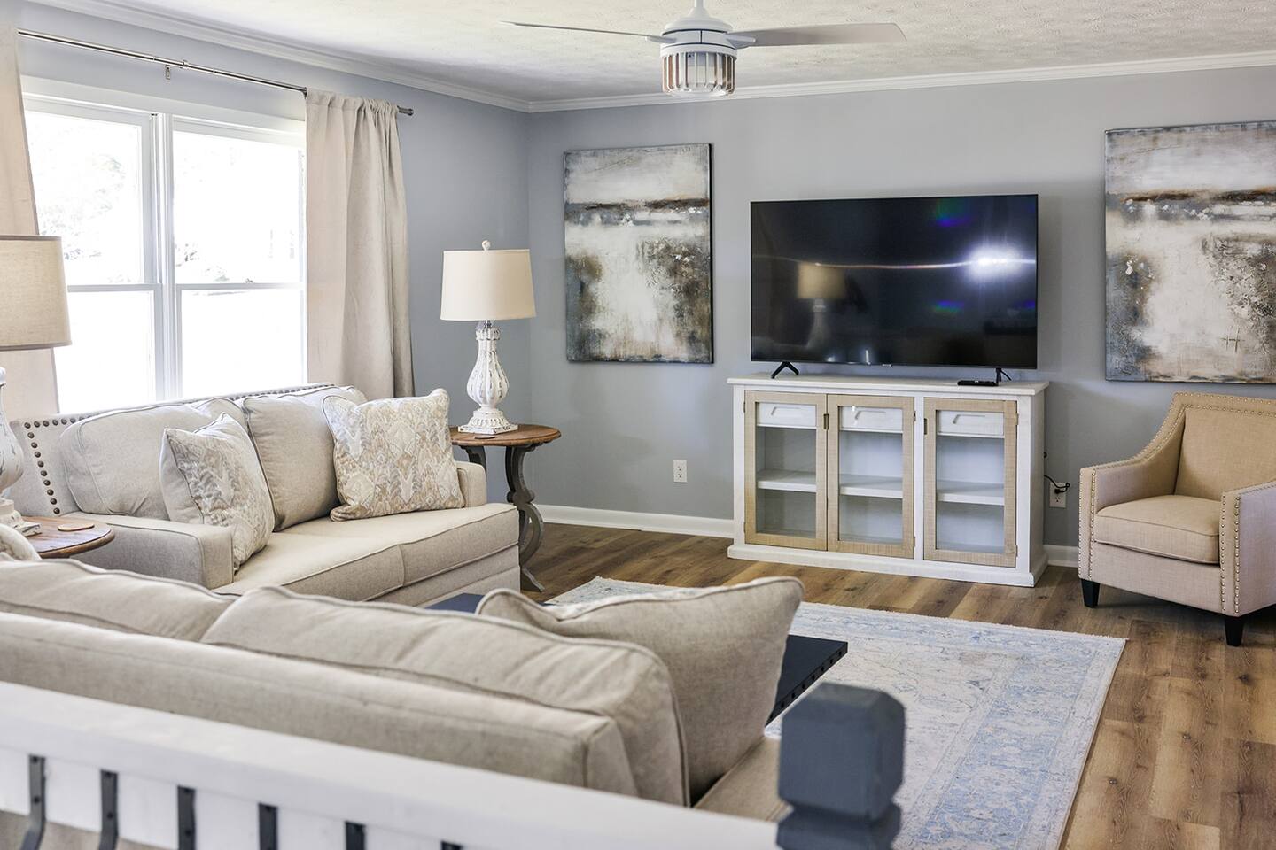 Gameroom Getaway! 4BR & 2 Kings!