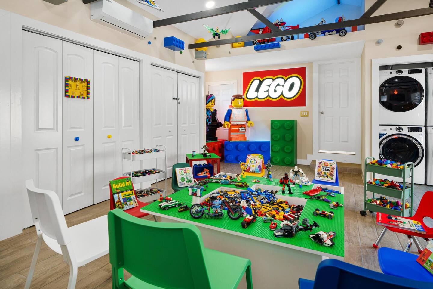 LEGO Dream: Heated Pool, Theater, Arcade, & more!