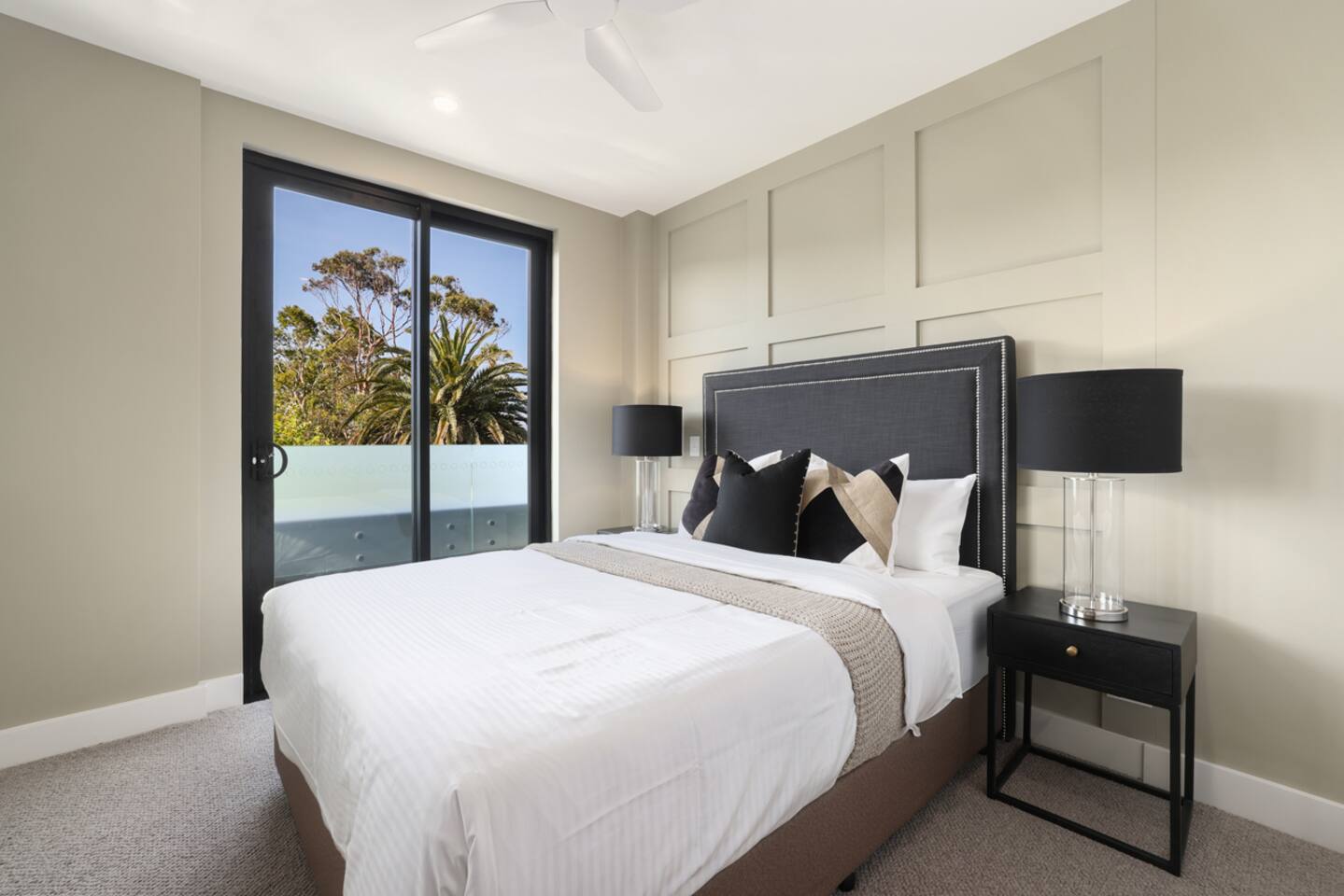 Penthouse with Ocean & Long Reef Golf Course Views