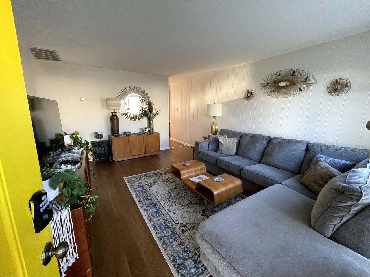 Blue Betty- 3 BDRM Mid-Century Charmer Near Beach — Brigantine, NJ — vacation rental