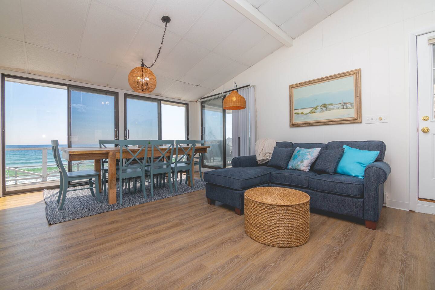 4BR Oceanfront Rockport Vacation on Long Beach!