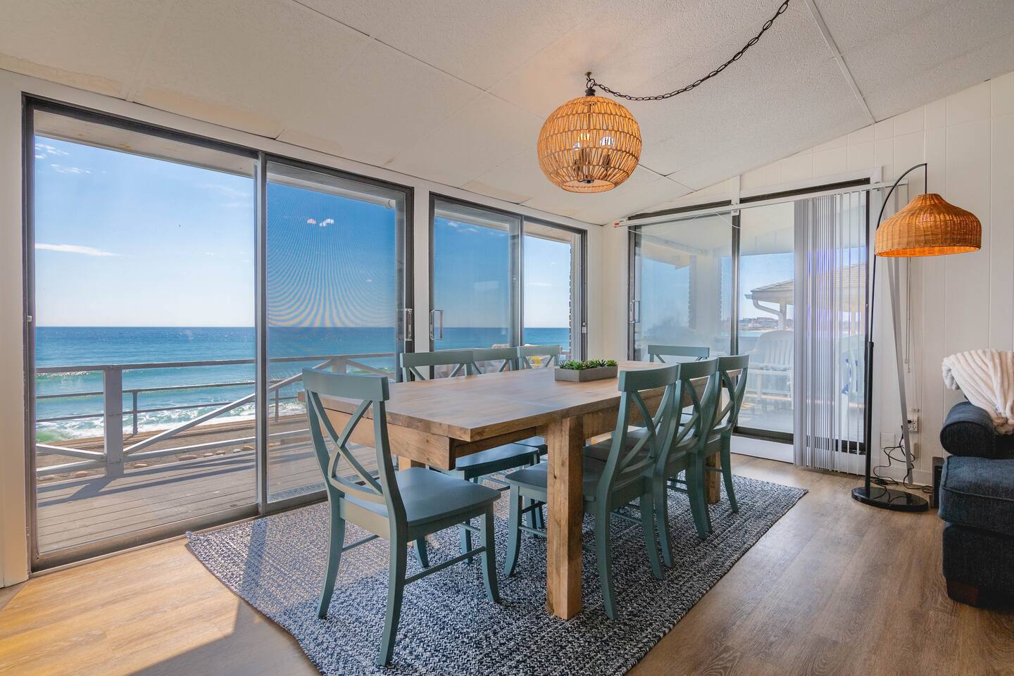 4BR Oceanfront Rockport Vacation on Long Beach! — Rockport — vacation rental