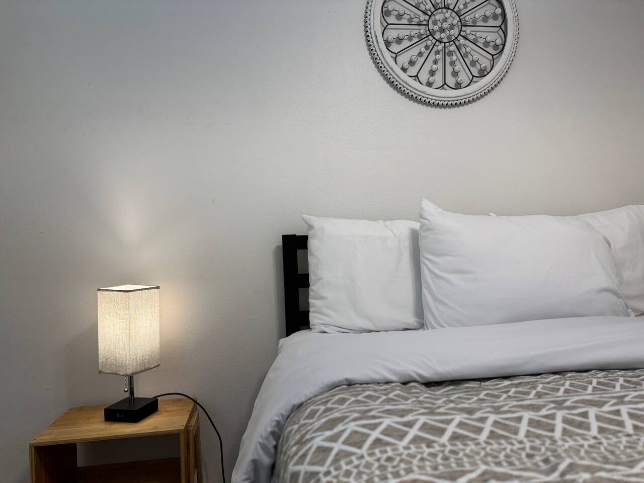 Furnished & Cozy 2BR Near UAMS