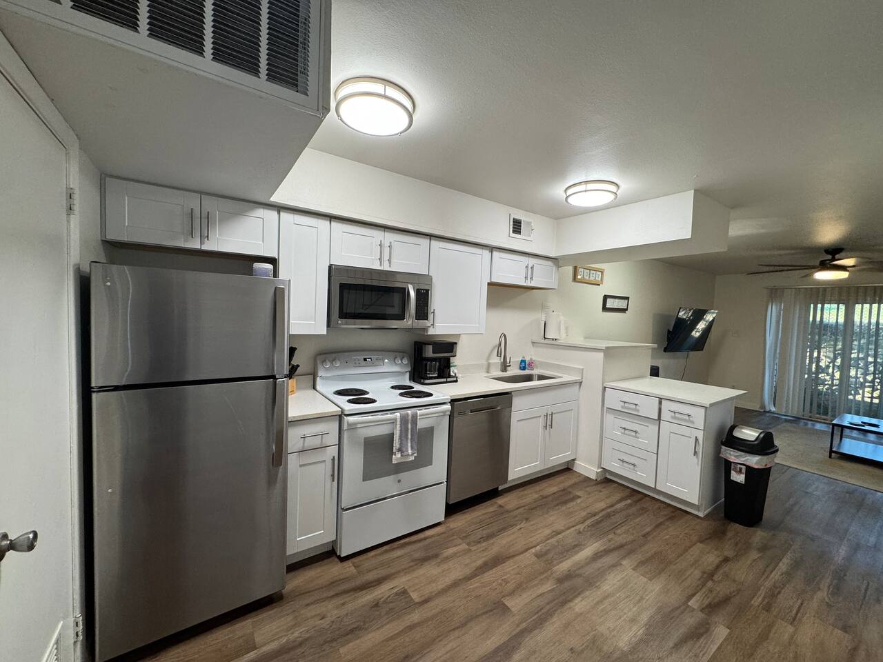 Furnished & Cozy 2BR Near UAMS