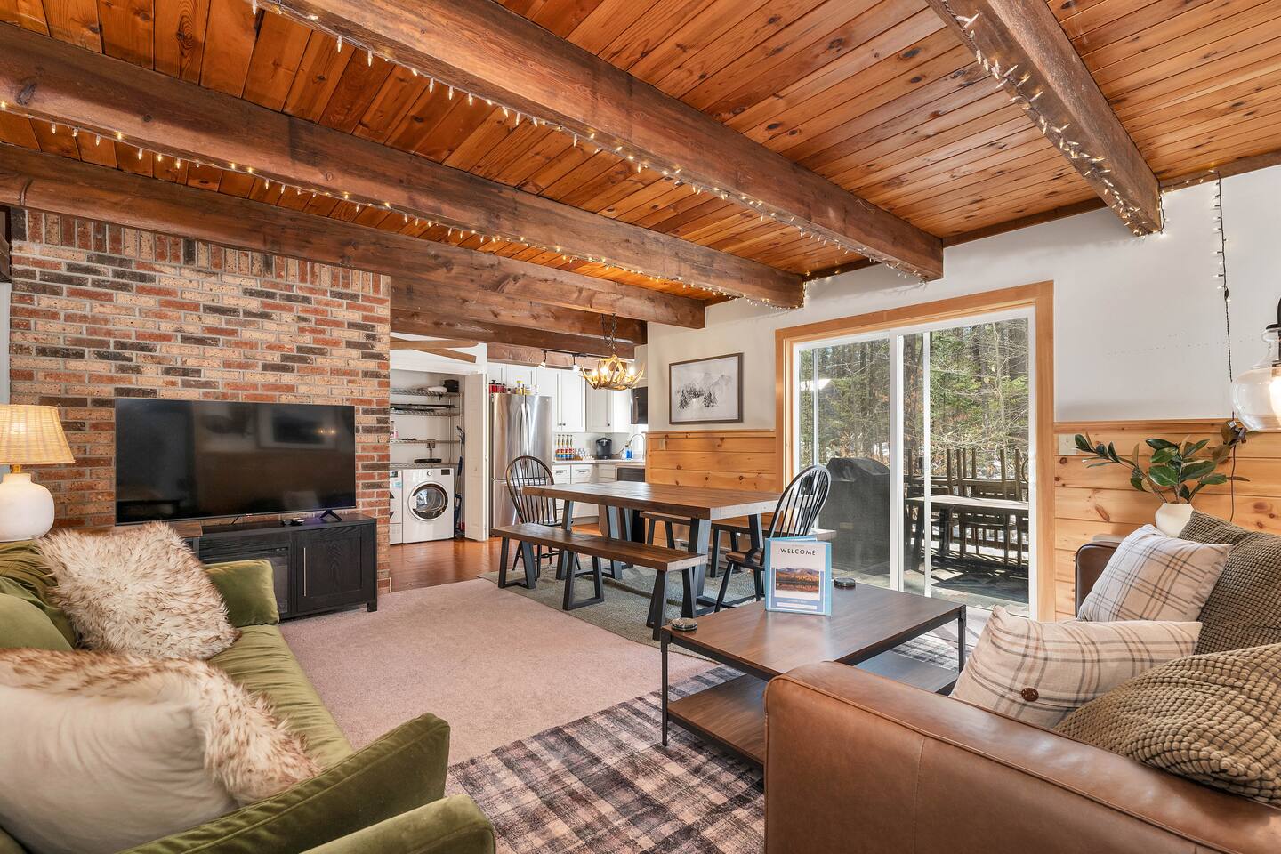 5 mins to Attitash~N Conway~Serene Views~Sleeps 10 — Bartlett — vacation rental