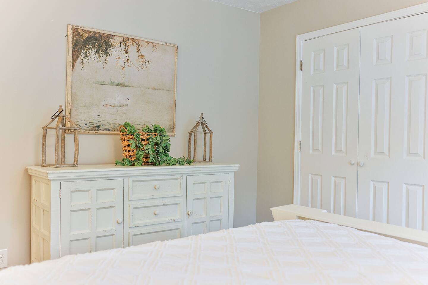 JSU 4 BR w/King Suite, 1 mile to JSU & Square