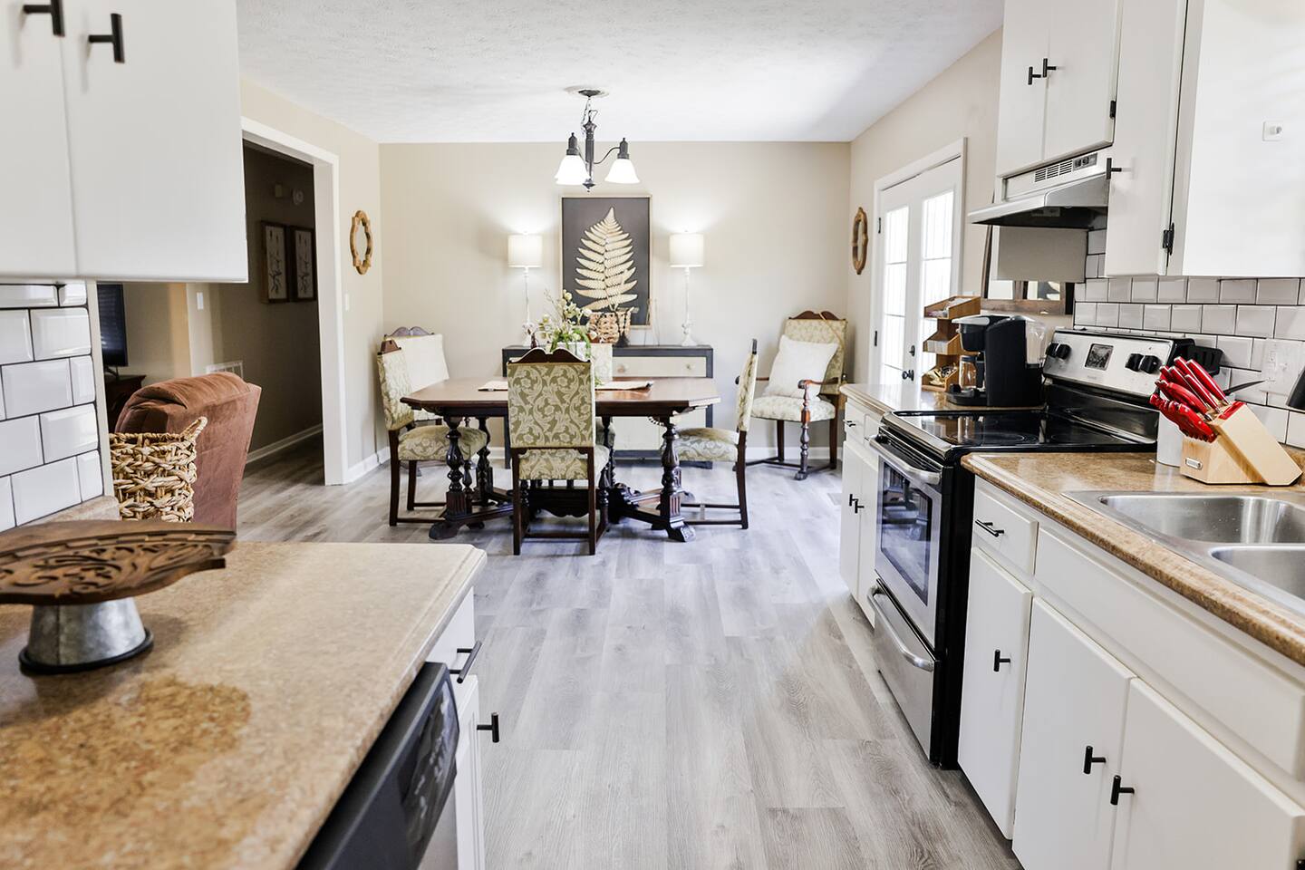 The McClellan Home w/King Suite