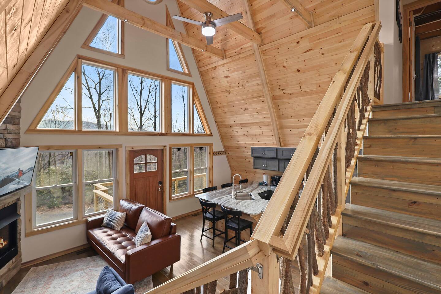 New A-Frame Cabin - Hot Tub, Fire Pit, Views!