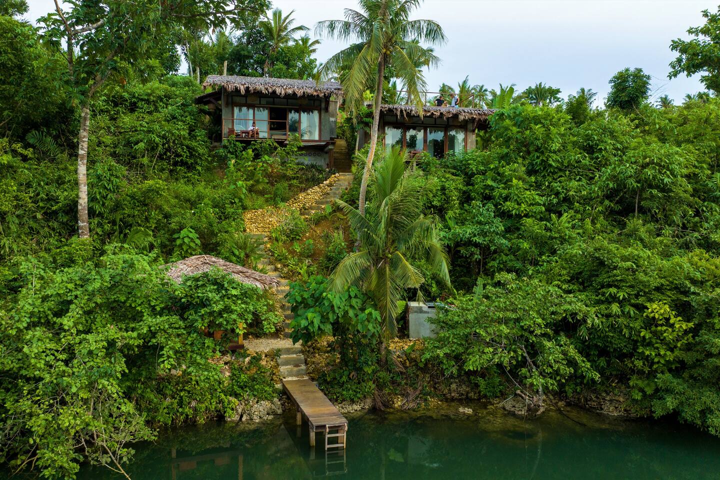 The River Hideaway - Flying Net