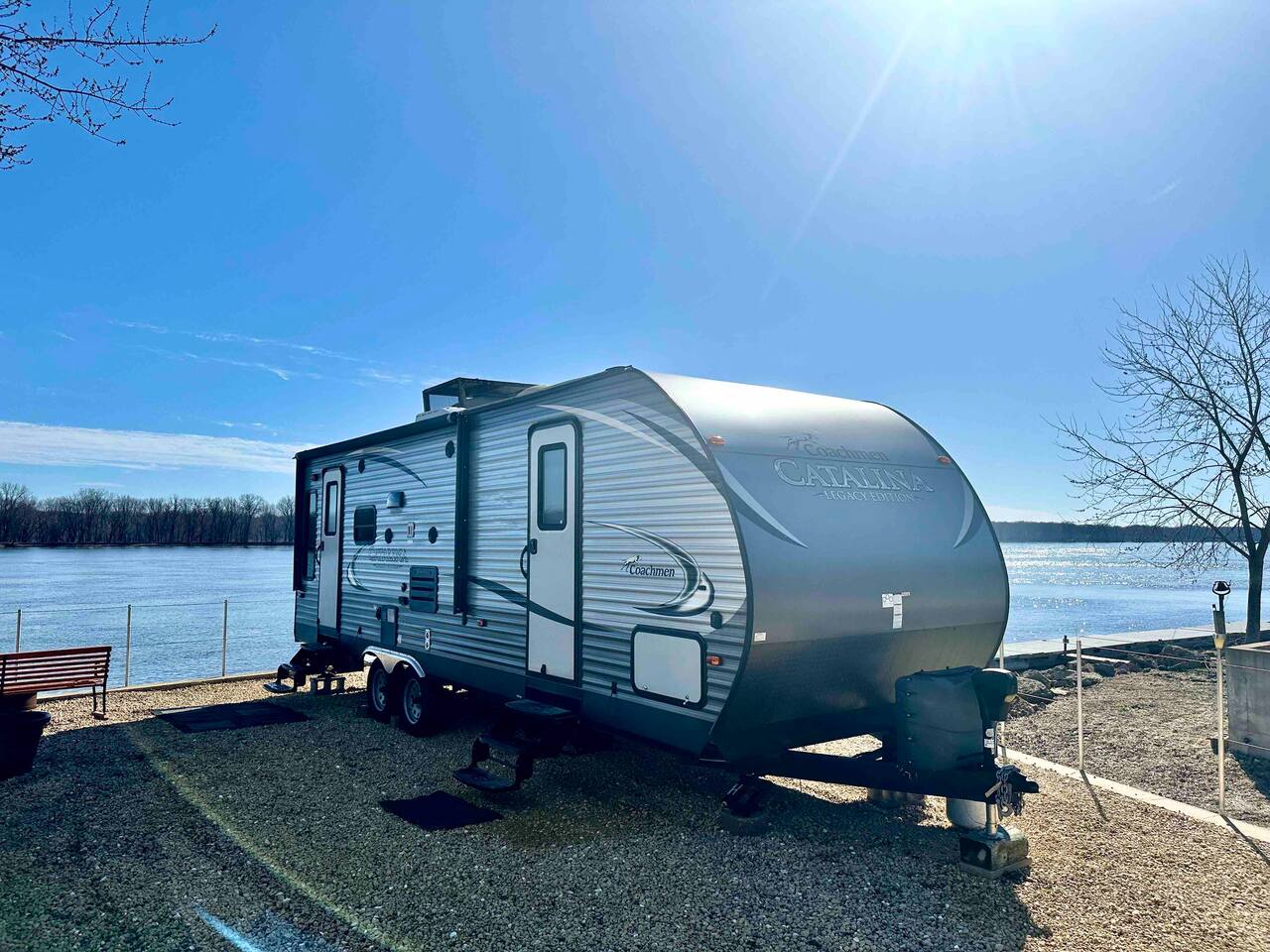 Riverfront Camper - Tent