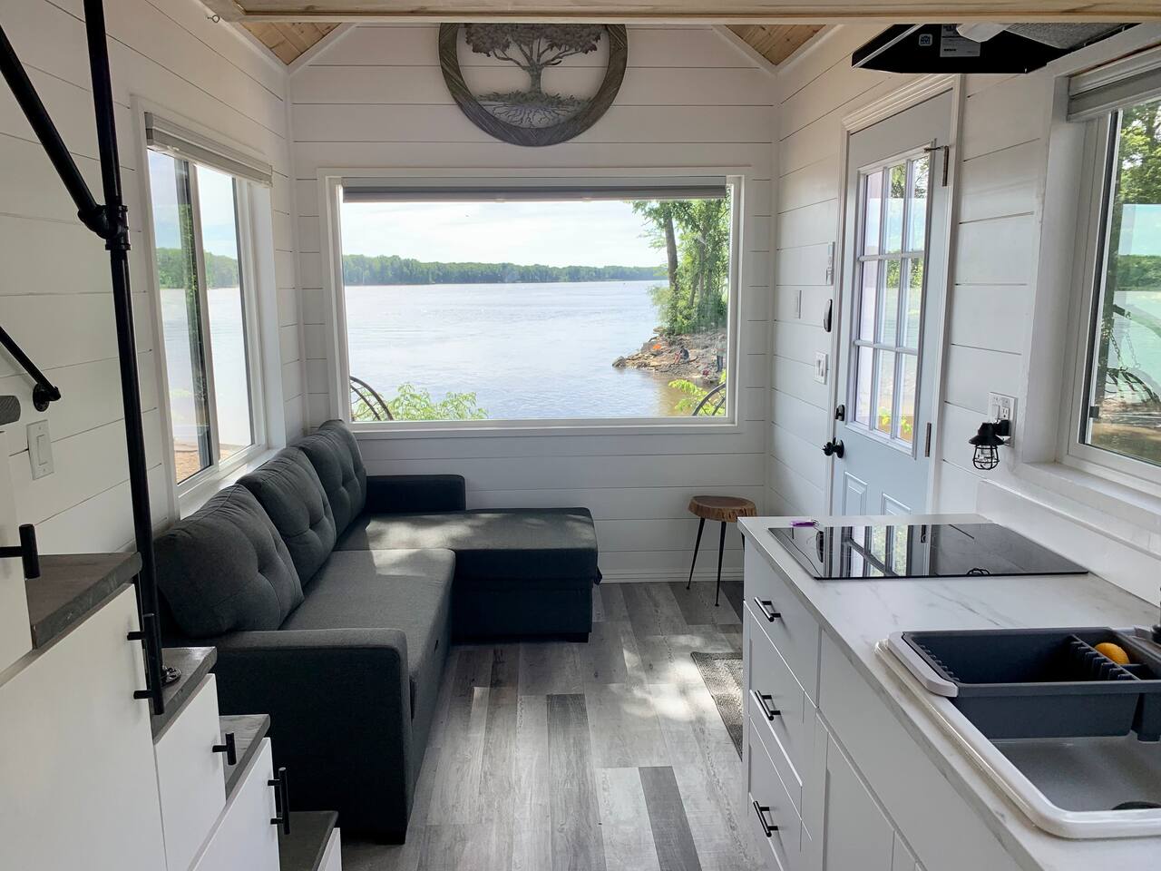 The Eagle’s View (Tiny Home 4)