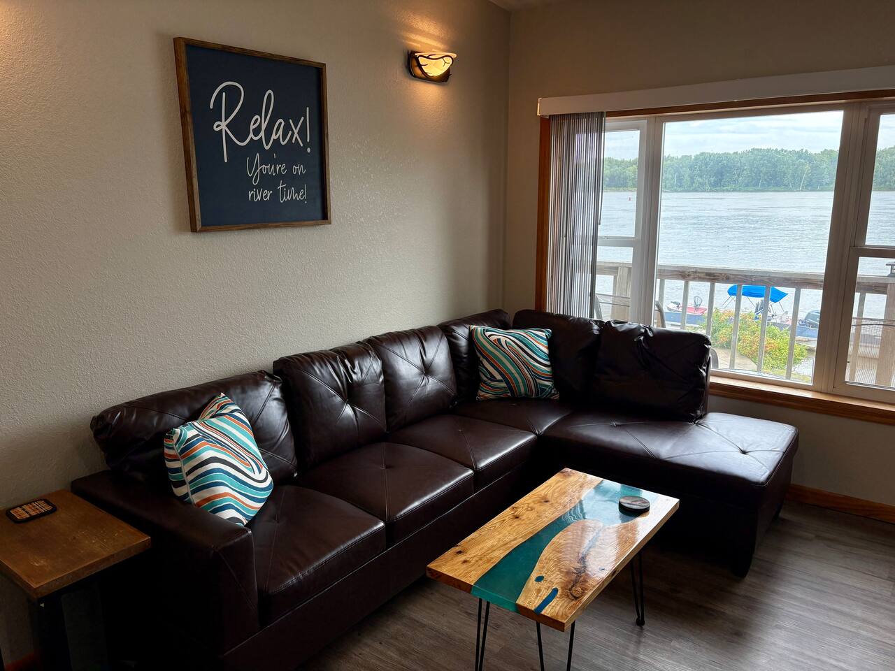 Mississippi River Cabin