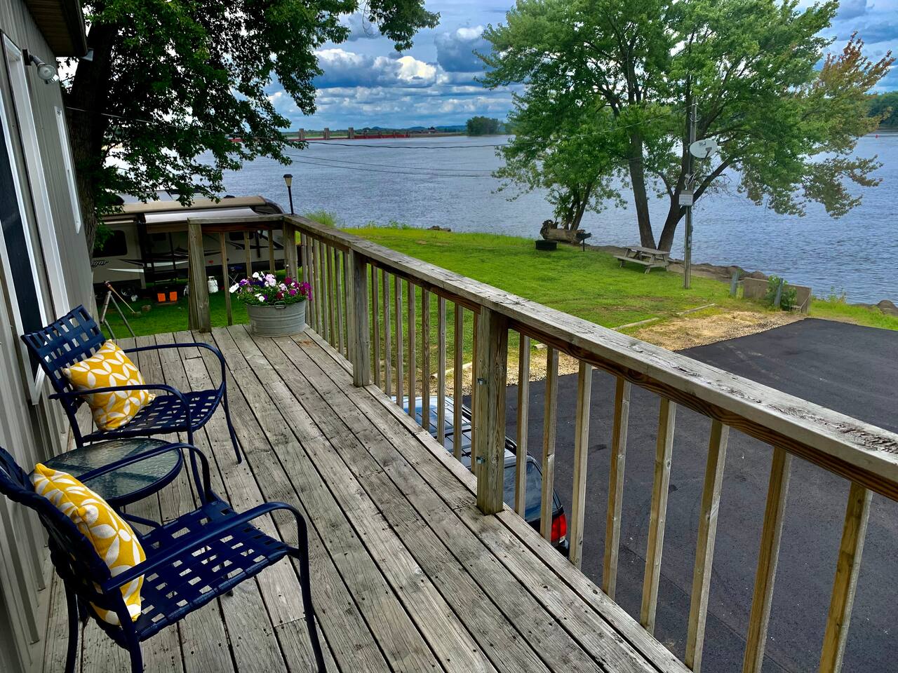 Mississippi River Cabin — Bellevue — vacation rental