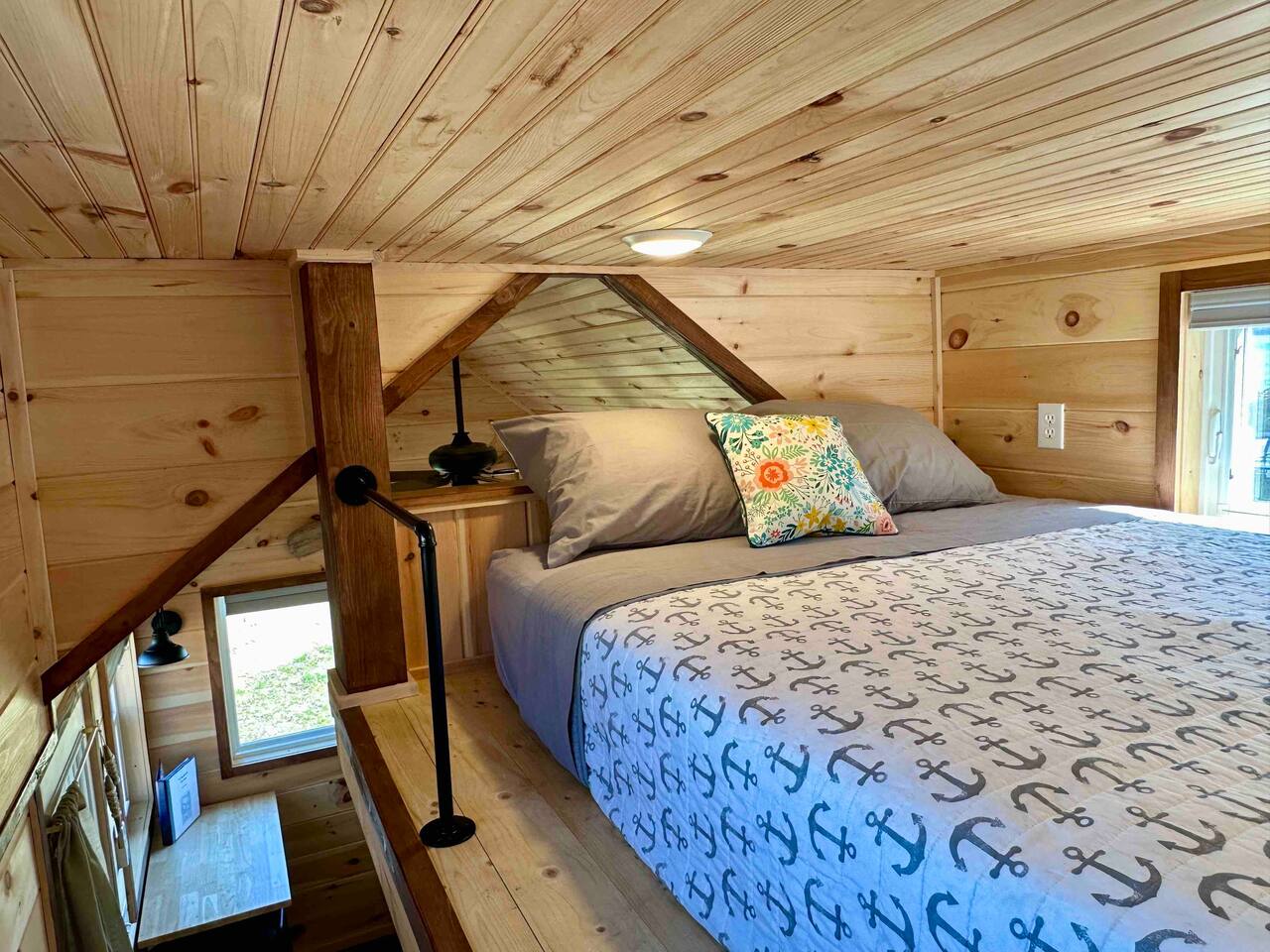 Riverbottom - Tiny Home 2