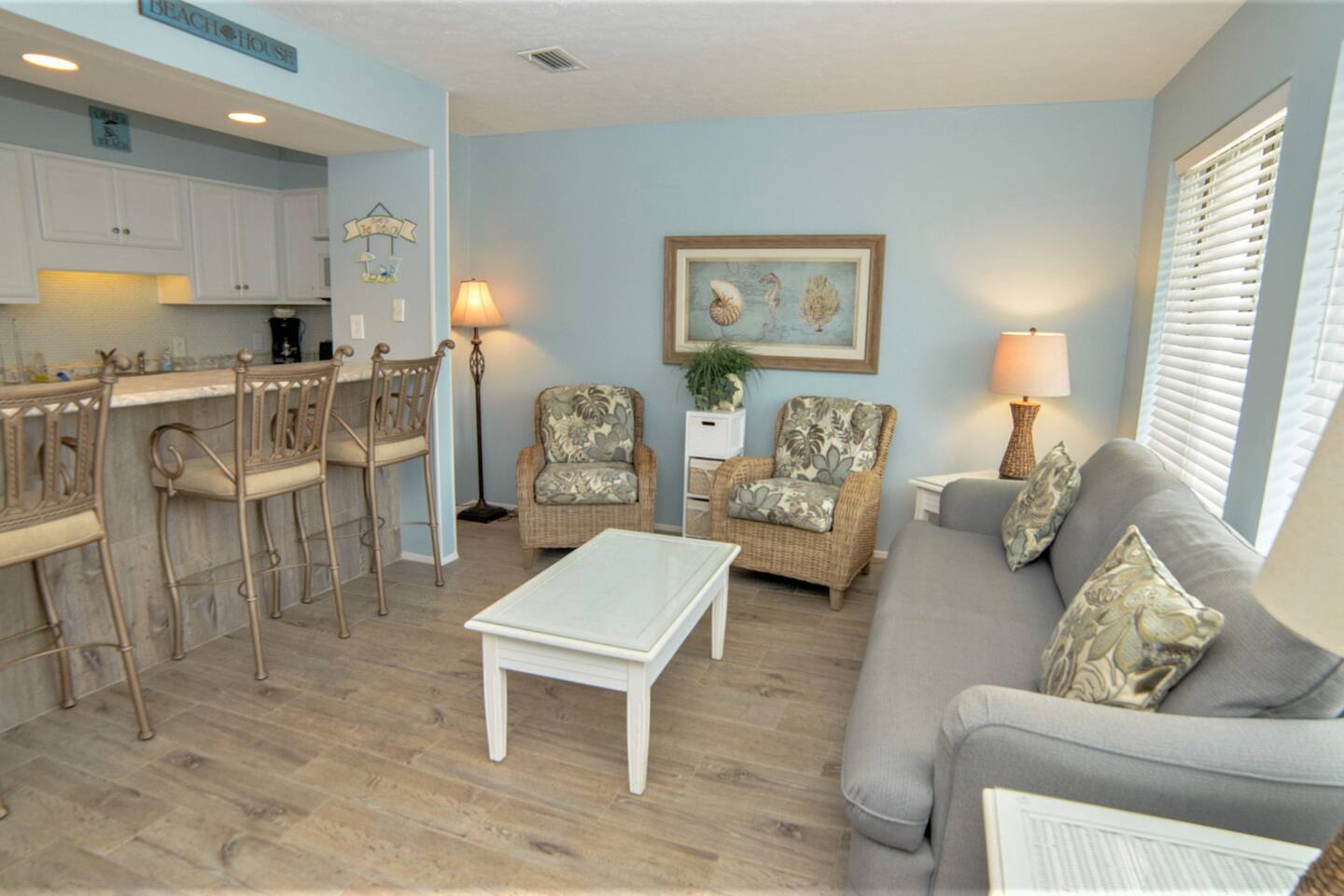 Sunswept 103-Beachfront Condo with amazing views
