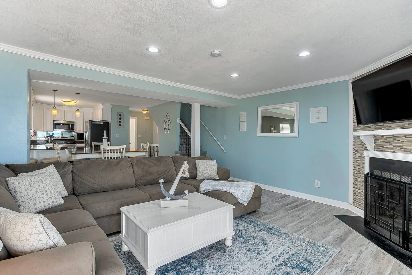 Beachfront Chic’s Beach • Incredible Ocean Views