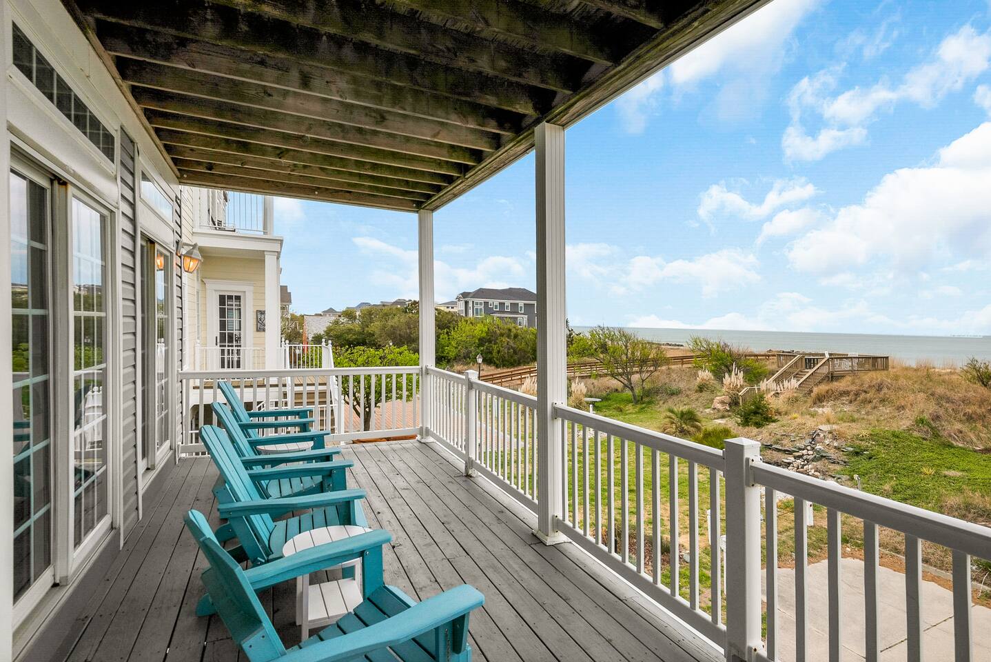 Perfect Beach Home w/ Ocean Views! Sleeps 10!