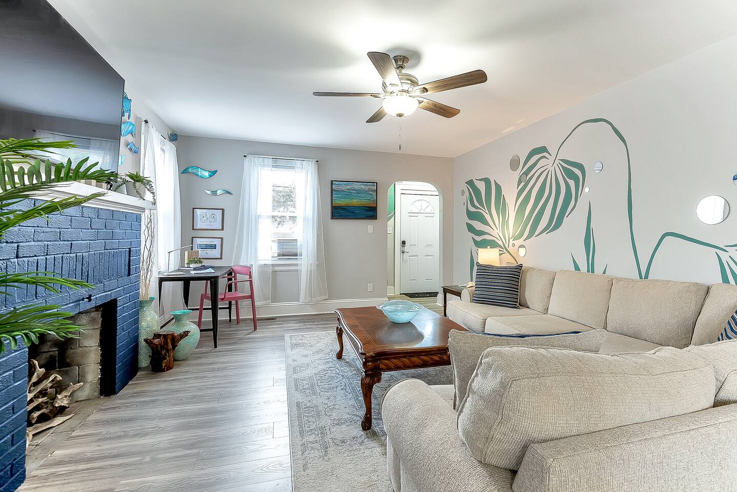 Spacious 5BR Beach Retreat •Pets OK •Sleeps 10
