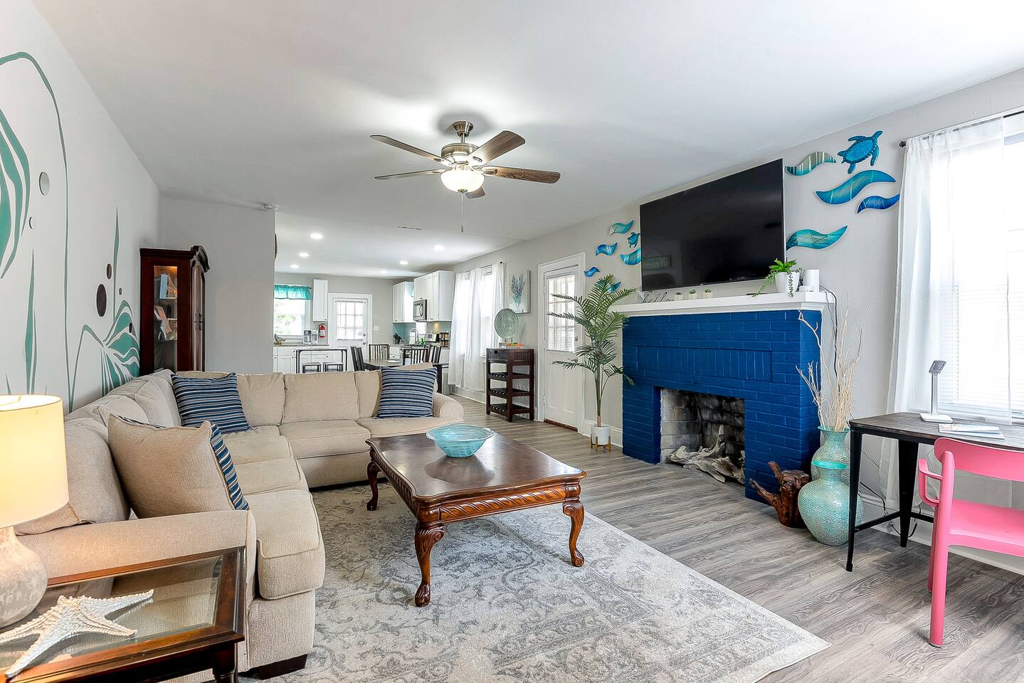 Spacious 5BR Beach Retreat •Pets OK •Sleeps 10