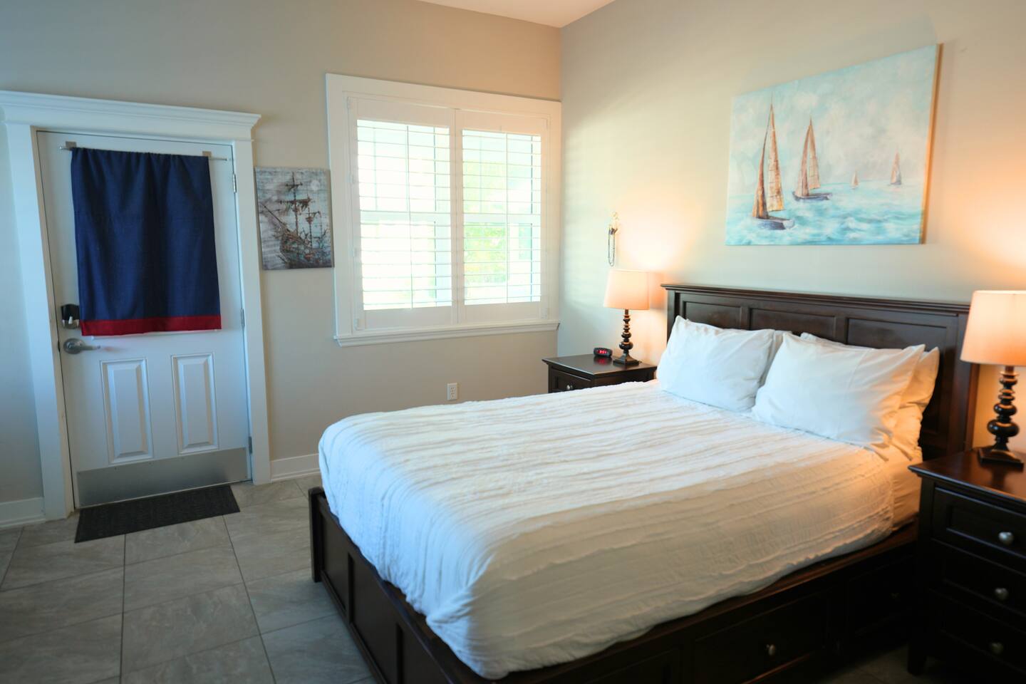 Sunny - Key West Vibe Cottage - Pool - Walkable