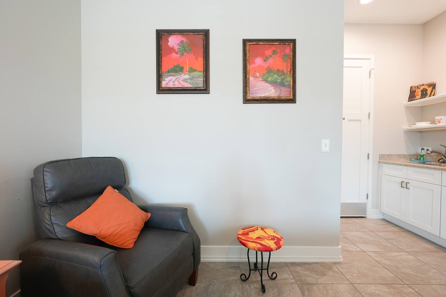 Sunny Side Cottages ~ 6 min to downtwon