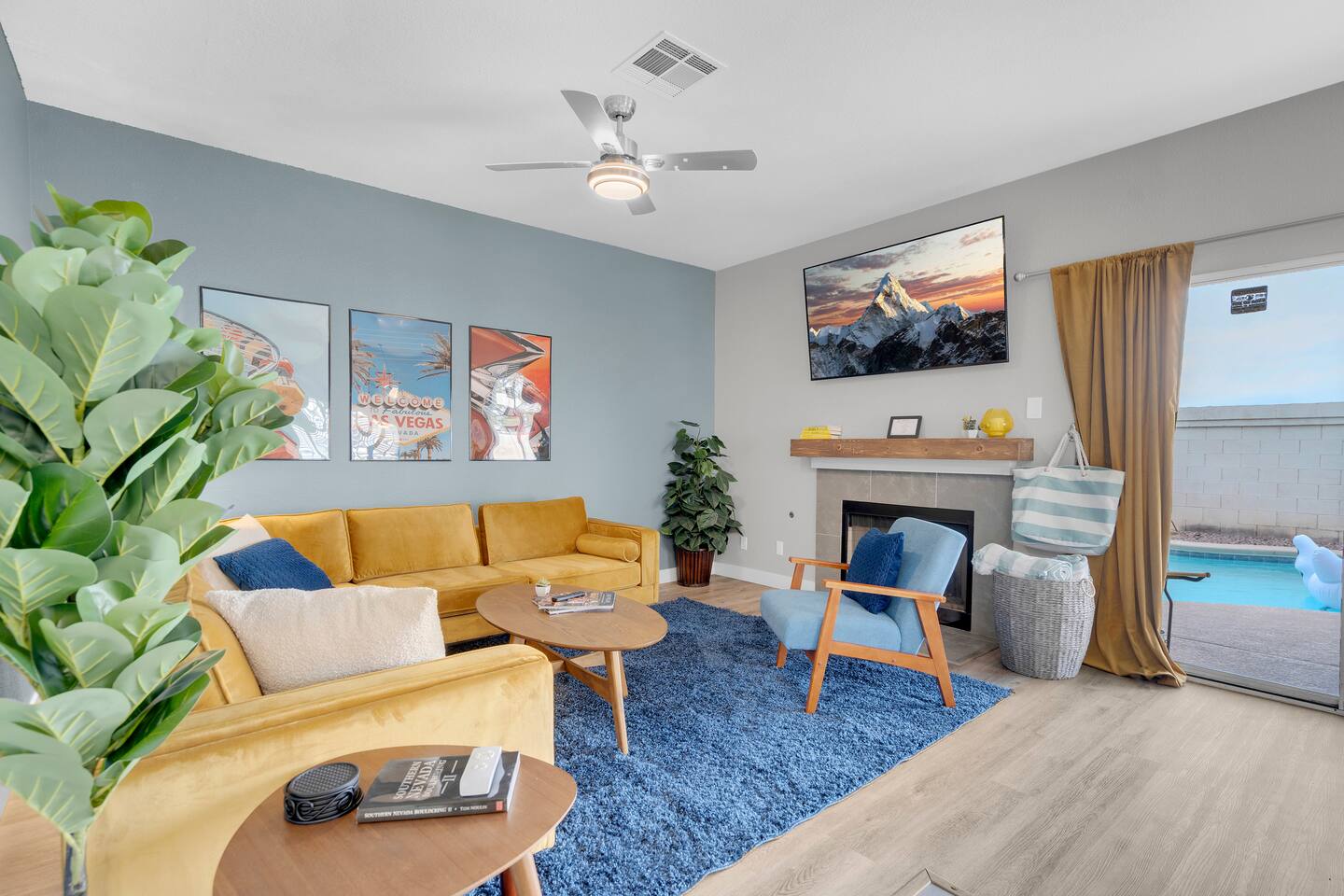Vegas Game Haven Heated Pool! Near Airport & Strip